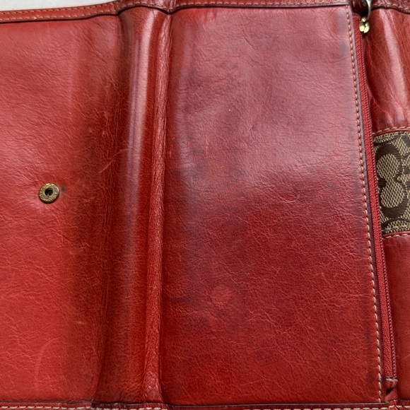 Vintage Coach Wallet - Picture 7 of 7